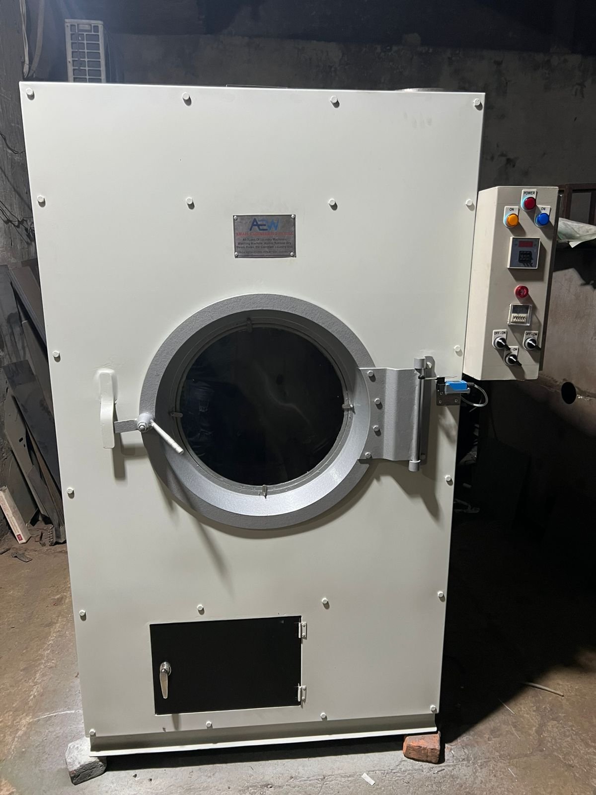 tumbler dryer, clothes dryer, laundry solution, energy efficient dryer, fast drying, gentle fabric care, home laundry appliance, commercial laundry, modern appliance, wrinkle free drying, indoor dryer, smart laundry